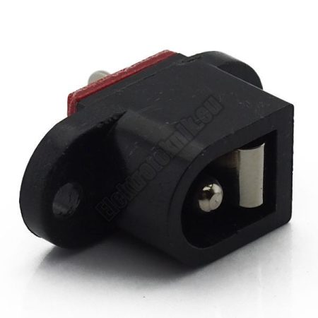 2058 DC aljzat 5,5 x 2,5mm beépíthető.