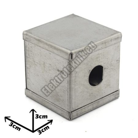7202 Ónozott fém doboz 30*30*30mm