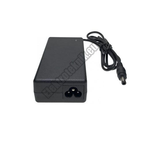 7915 Hálózati adapter 12V / 6A